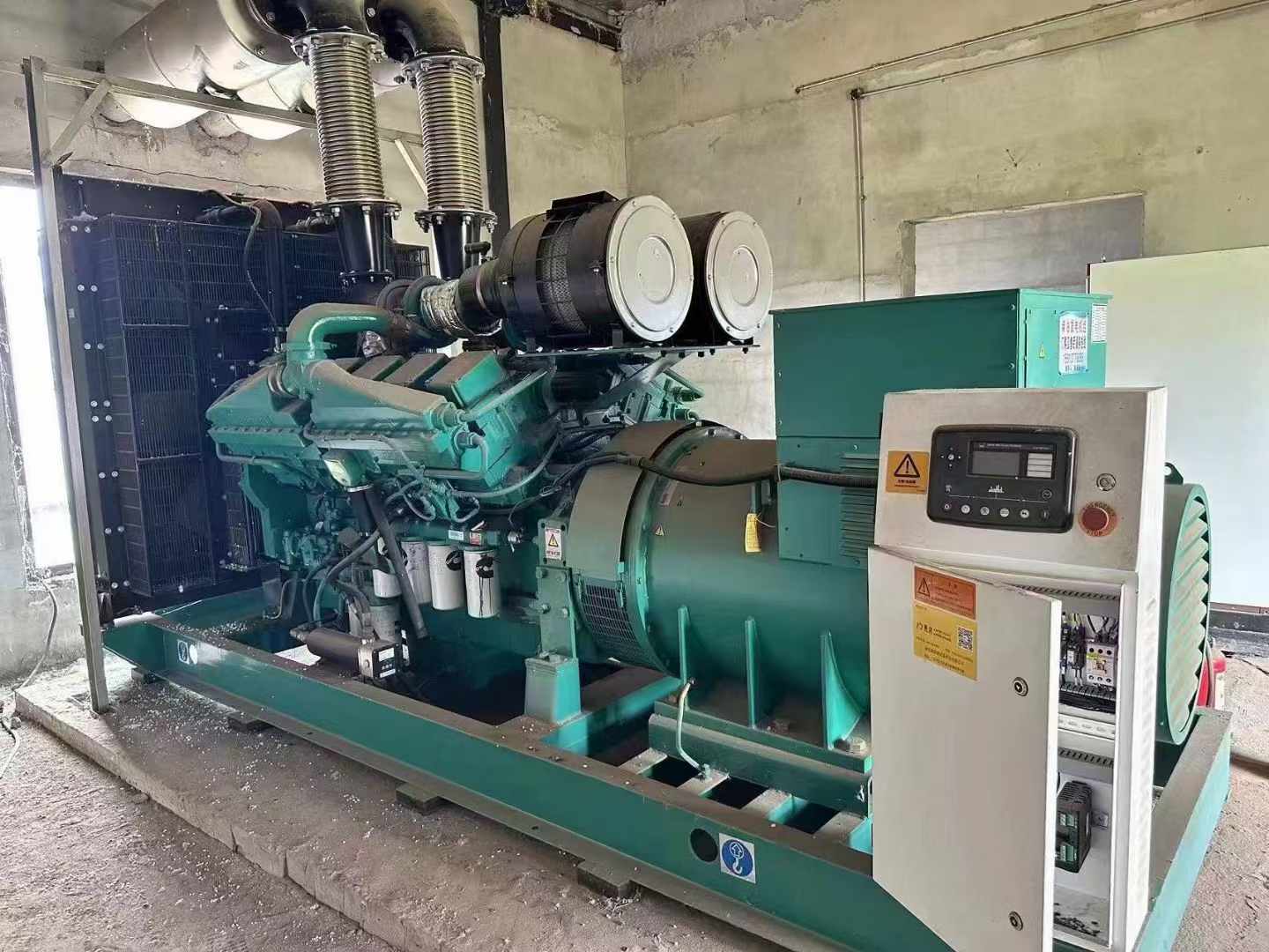 顺城无功补偿装置的性能评估需要考虑哪些因素？