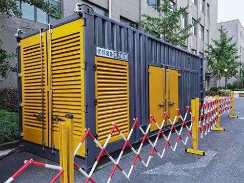 顺城温度对电压测量结果的影响是否存在理论计算公式？