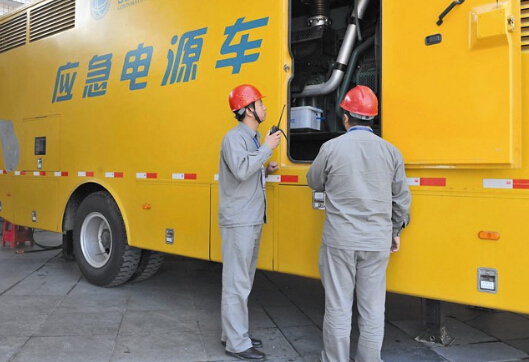 顺城如何清理被灰尘覆盖的机油散热器？